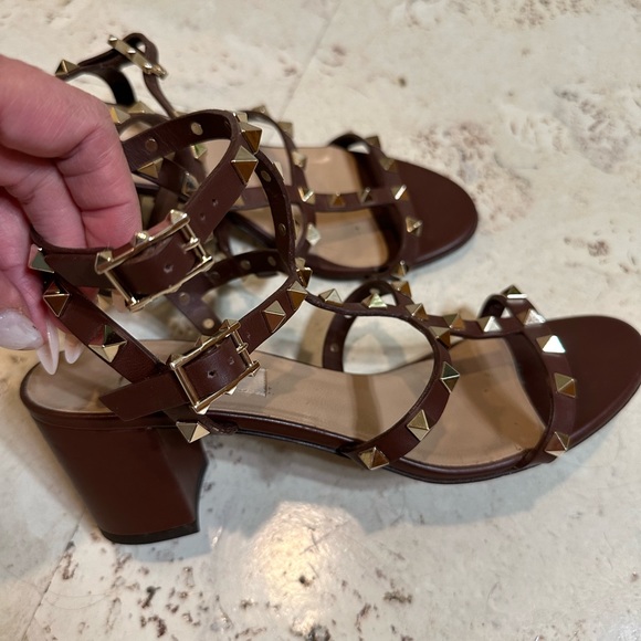 Valentino Rockstud Block Heel  Sandal - Picture 10 of 16